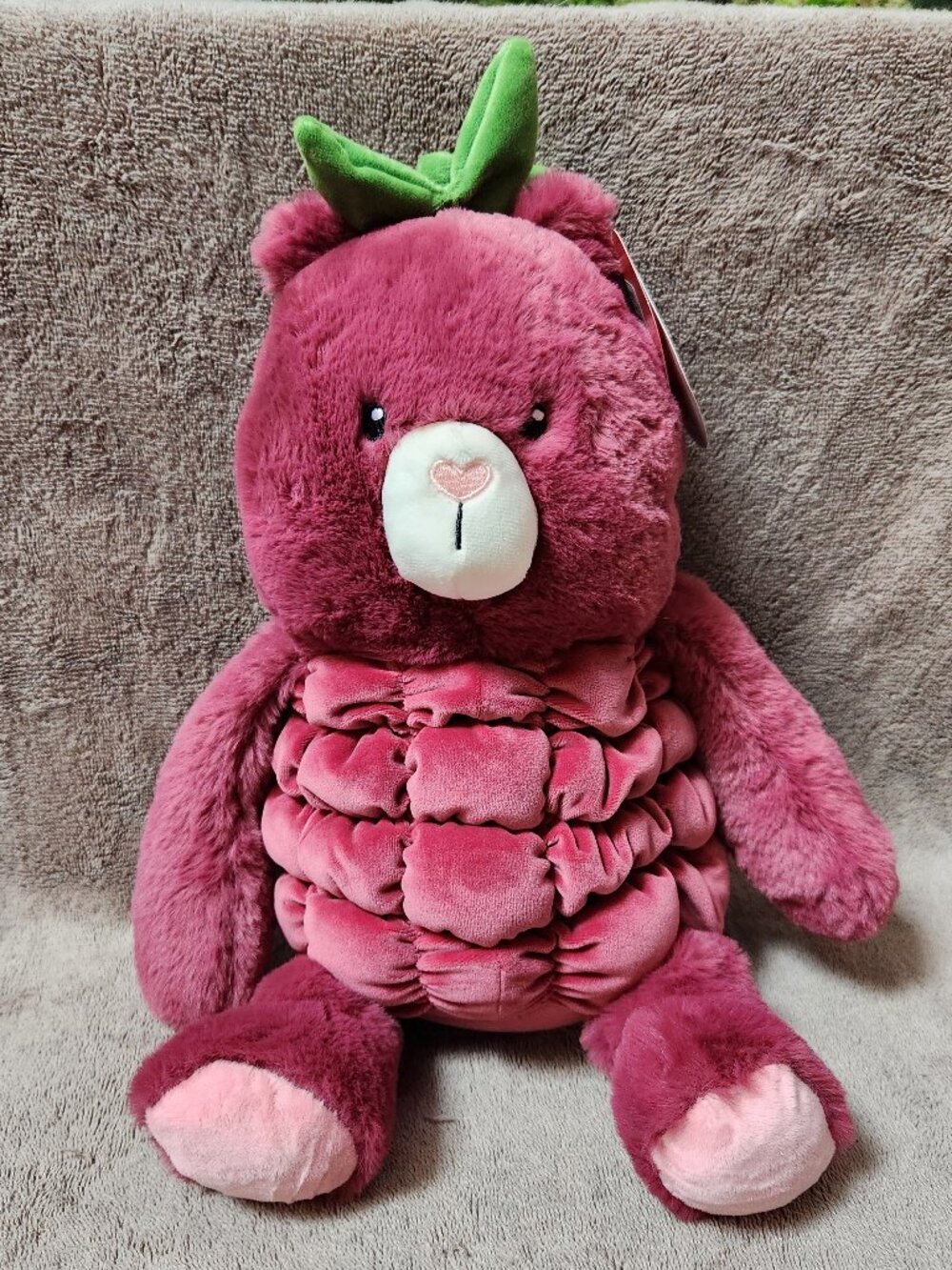 GiggleScape - Berry Bears - RASPBERRY - NEW NWT - Picture 1 of 3